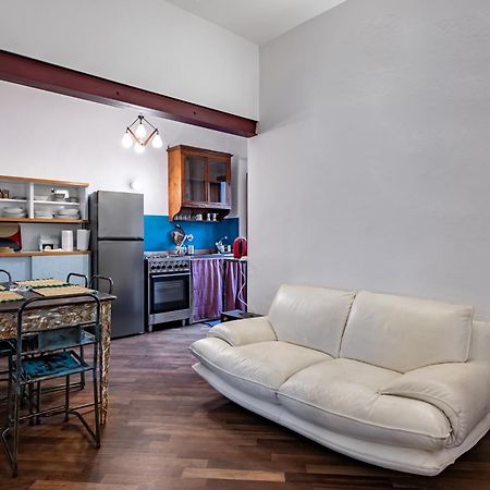 Beccaria & Sant'Ambrogio Lovely Apartment Флоренция Экстерьер фото