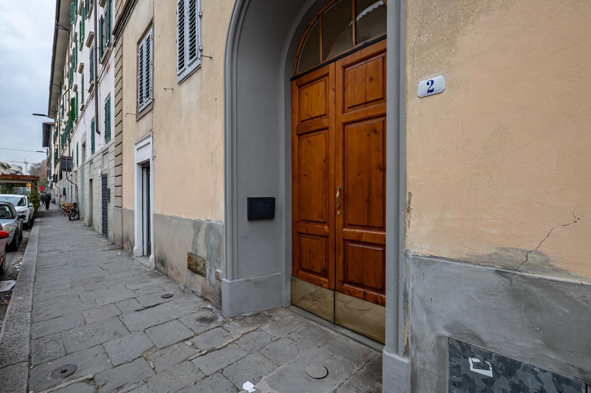 Beccaria & Sant'Ambrogio Lovely Apartment Флоренция Экстерьер фото
